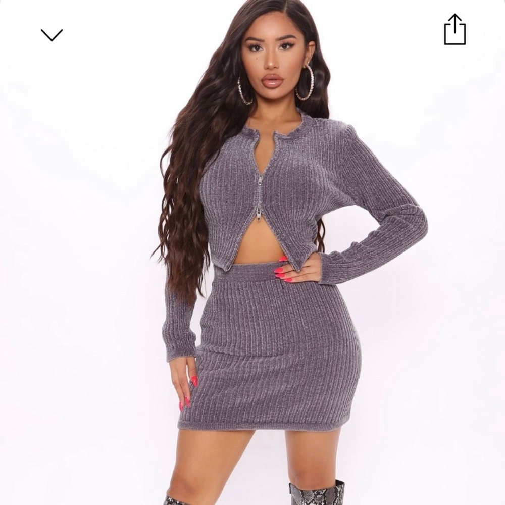 2 piece set Still in bags untouched and not worn